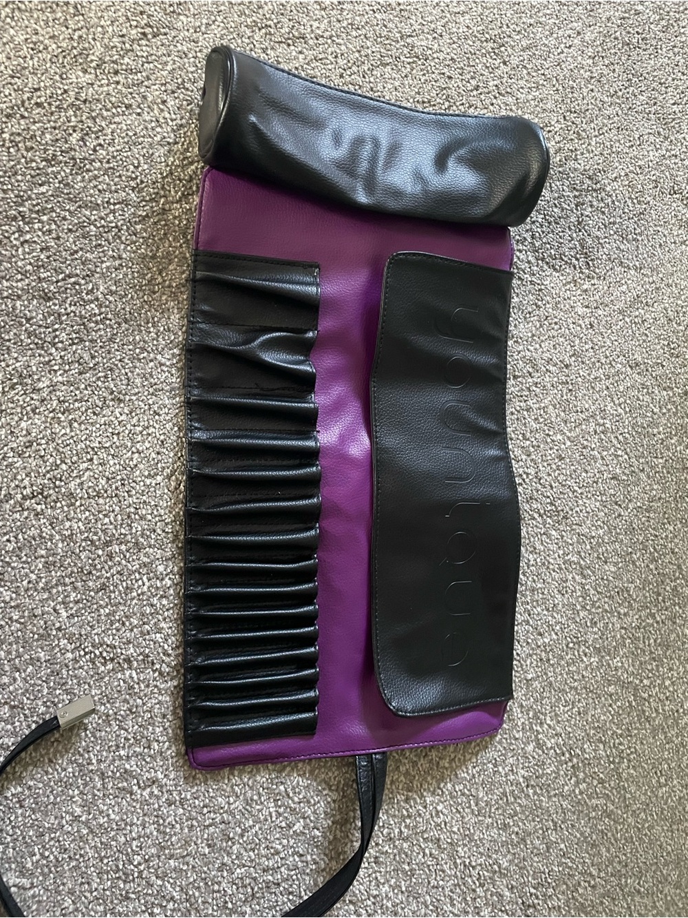 Younique Purple and Black Professional Makeup Brush Roll